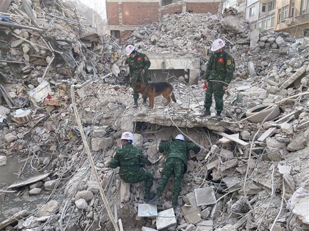 vietnam s rescue team discovers 15 sites with quake victims in turkey so far picture 1