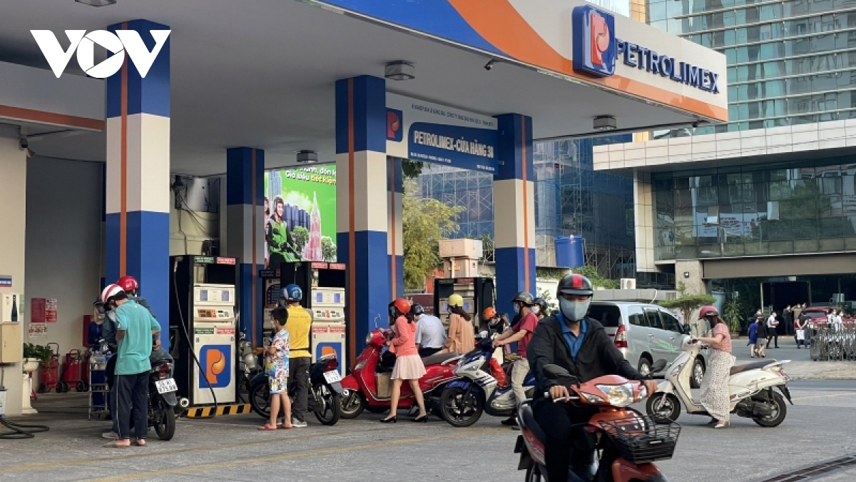 petrol prices continue to drop in latest adjustment picture 1