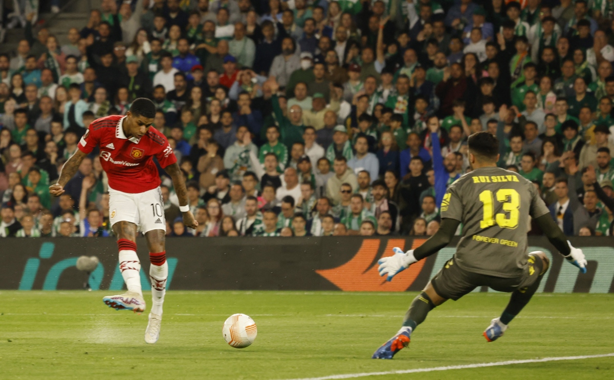 rashford lap sieu pham, mu vuot ai real betis, thang tien vao tu ket europa league hinh anh 10