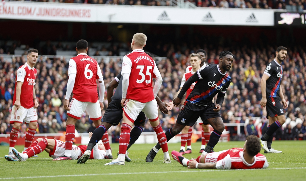 hàng công bùng nổ, arsenal thắng tưng bừng crystal palace hình ảnh 4 hang cong bung no, arsenal thang tung bung crystal palace hinh anh 4