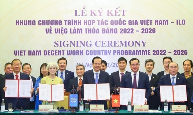 vietnam, ilo sign decent work country programme for 2022 - 2026 picture 1