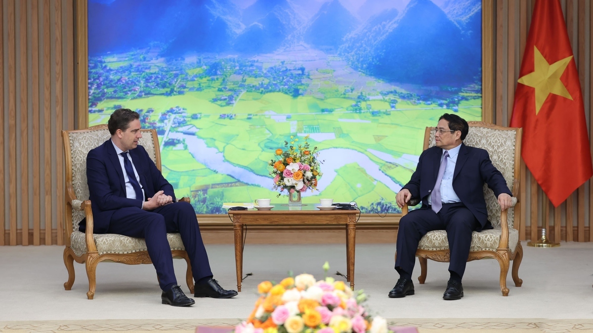 pm expects france to facilitate vietnam s agricultural and fishery products picture 1