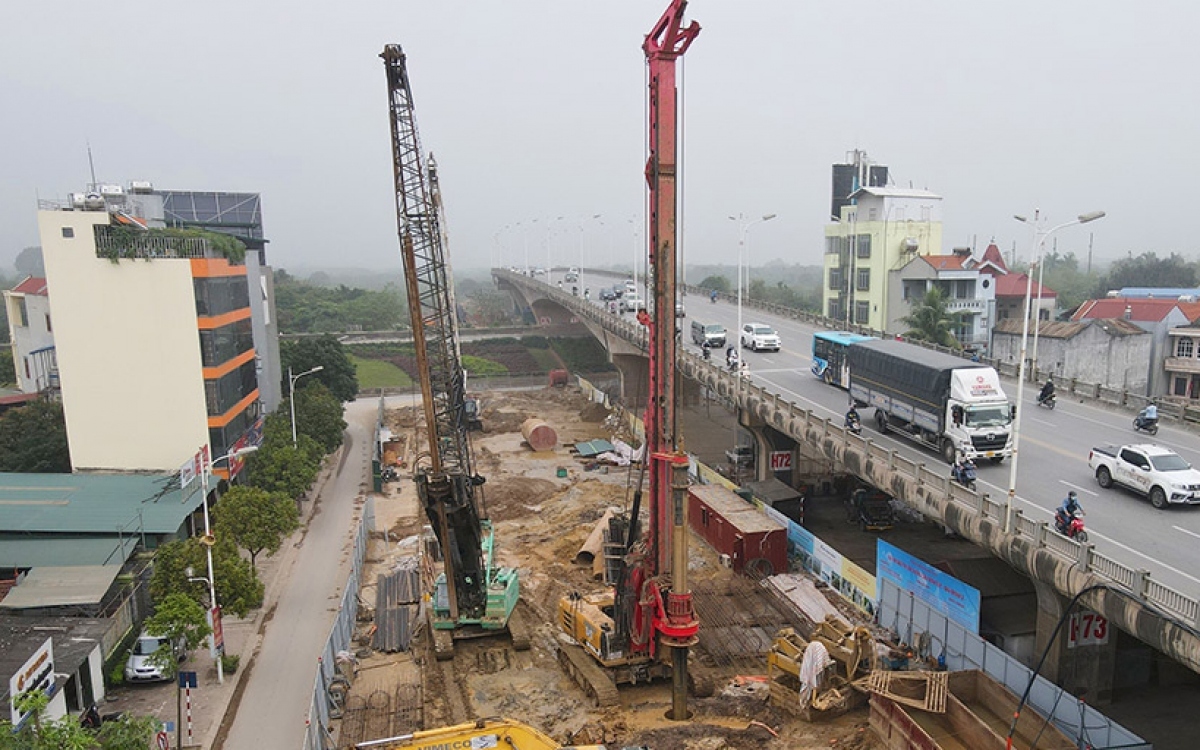 ha noi dat muc tieu giai ngan dau tu cong tren 95 hinh anh 1