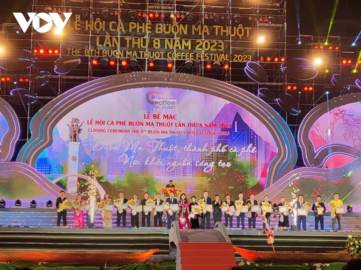 impressive images recorded at eighth buon ma thuot coffee festival picture 13