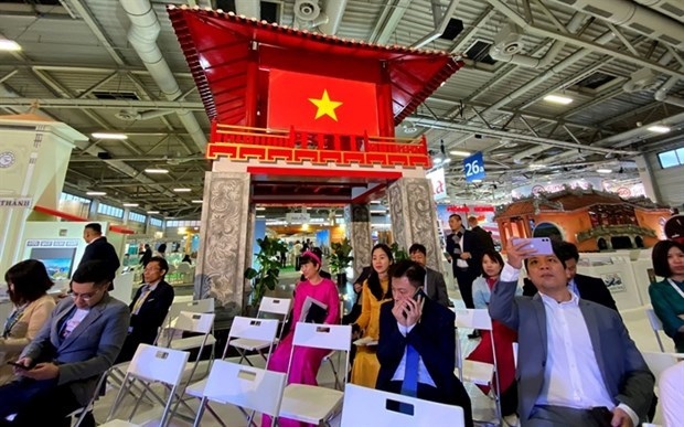 vietnam attends international travel trade show in germany picture 1
