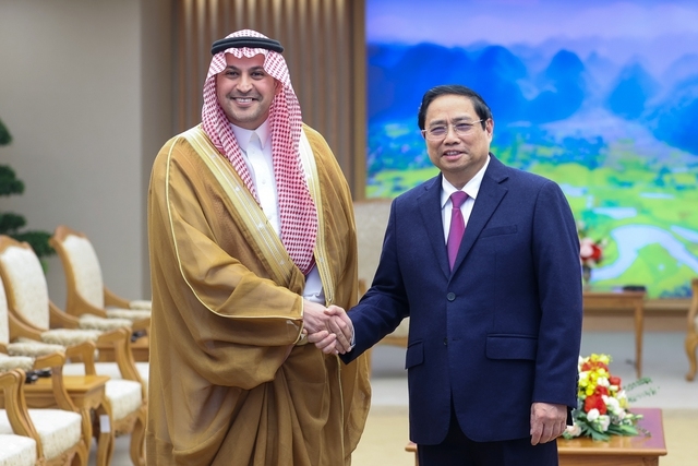 Thủ tướng Phạm Minh Chính tiếp Đại sứ Saudi Arabia tại Việt Nam