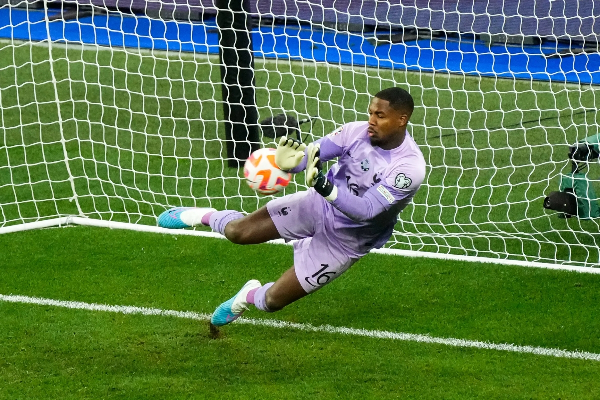 mbappe toả sáng trong lần đầu mang băng đội trưởng tuyển pháp hình ảnh 10 mbappe toa sang trong lan dau mang bang doi truong tuyen phap hinh anh 10
