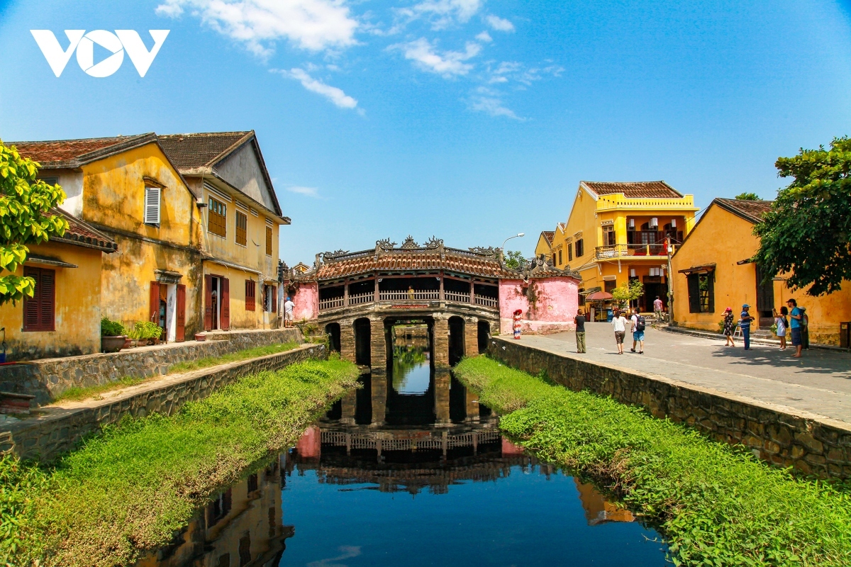 the travel reveals 10 most scenic vietnamese towns picture 2