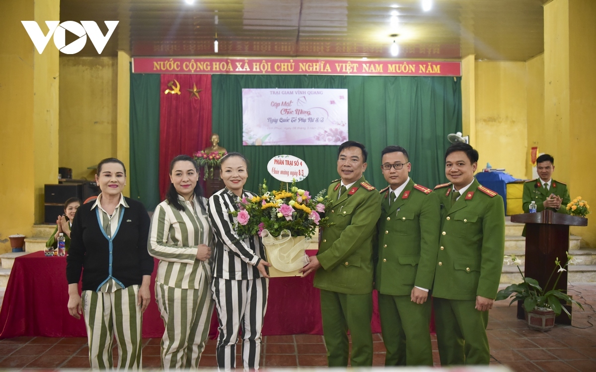 international women s day held for foreign female prisoners in vietnam picture 9