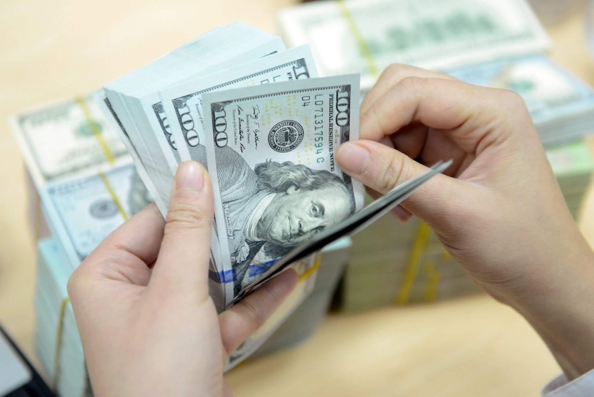 ty gia usd hom nay 26 10 ty gia trung tam tang len 25.644 dong usd hinh anh 4
