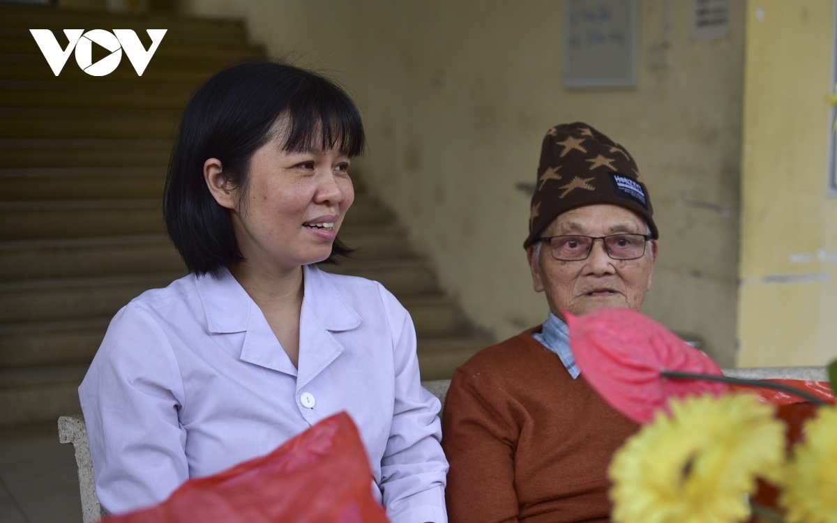 a special day for the elderly at hanoi care centre picture 10