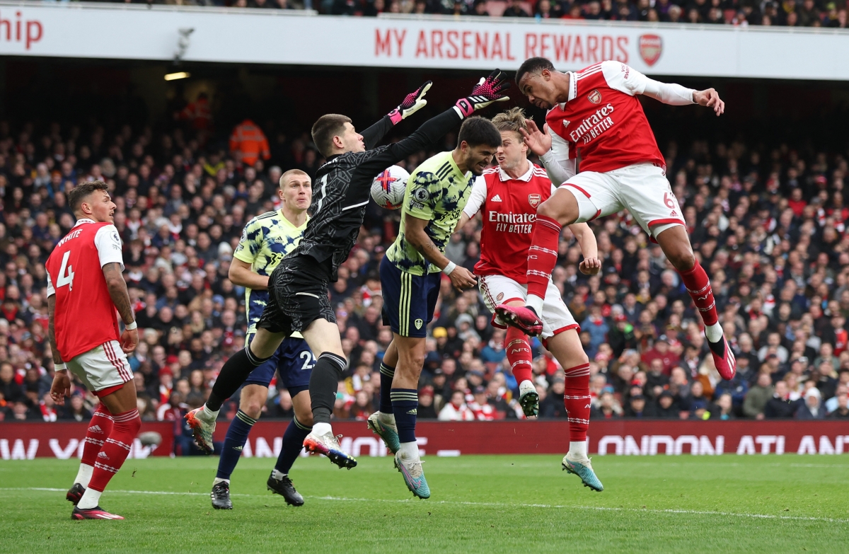 Kết quả Ngoại hạng Anh: Arsenal “đè bẹp” Leeds Utd