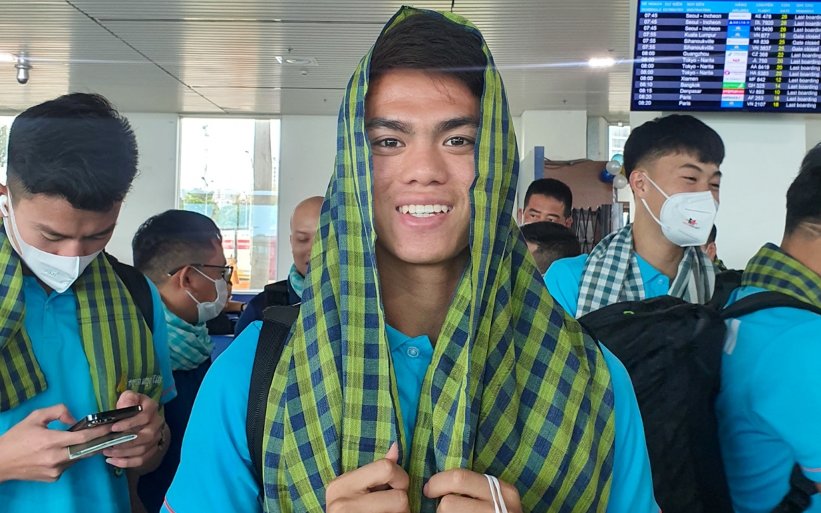 u22 viet nam len duong sang campuchia tham du sea games 32 hinh anh 5