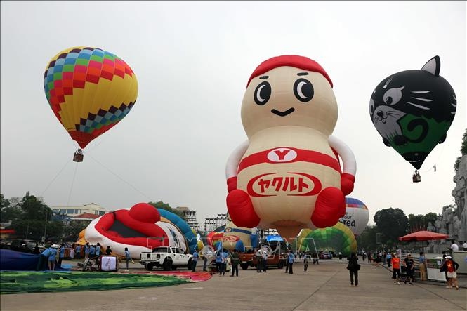 second international hot air balloon festival kicks off in tuyen quang picture 1
