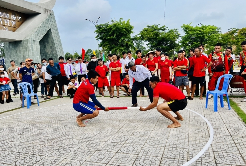 Lễ Giỗ Tổ Hùng Vương thu hút khách với nhiều hoạt động phong phú tại Cần Thơ