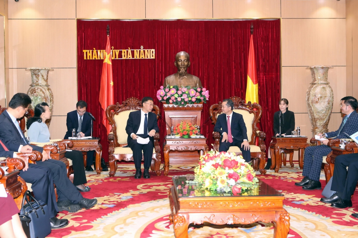 Đà Nẵng và Quảng Tây (Trung Quốc) tăng cường hợp tác về cảng, du lịch đường biển