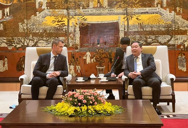 hanoi, ile de france region bolster cooperation picture 1