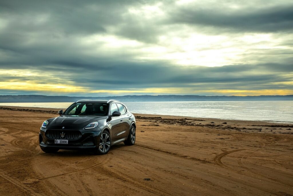 Khám phá Maserati Grecale Folgore - một chiếc crossover điện của Ý.