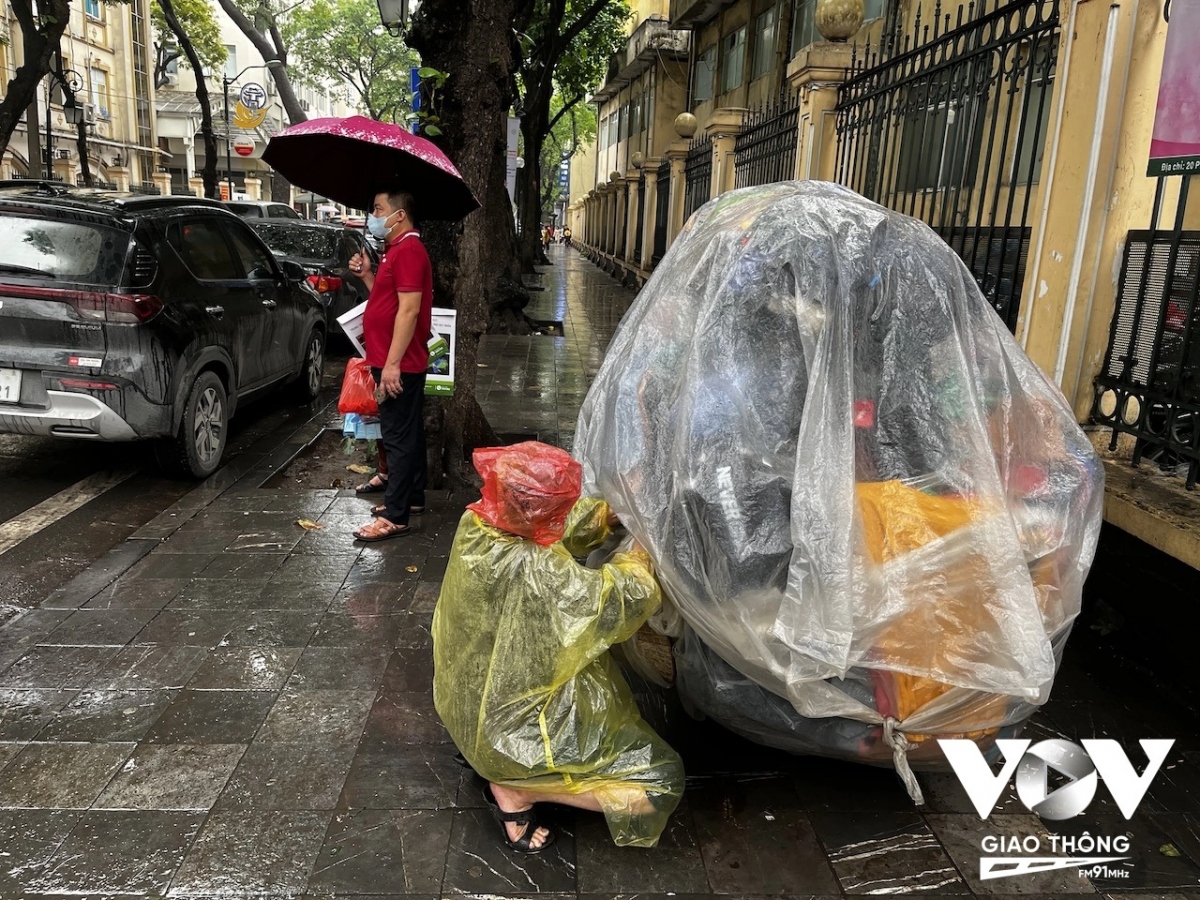 mua thu 5 o ha noi hinh anh 7