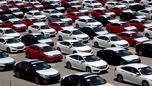 imported cars flood local market despite of poor purchasing power picture 1