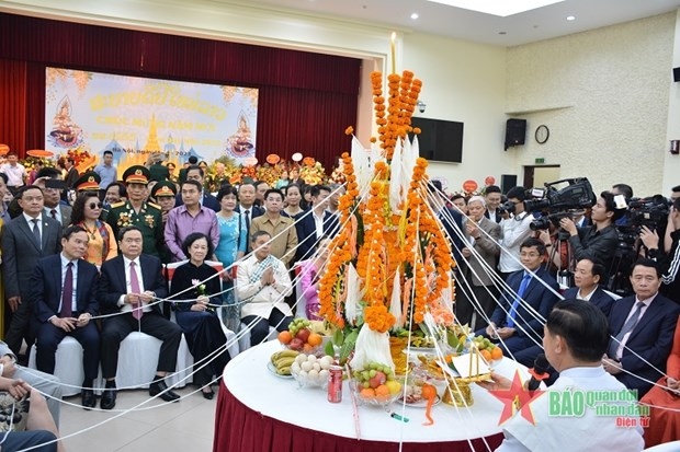 lao embassy in vietnam celebrates traditional new year picture 1