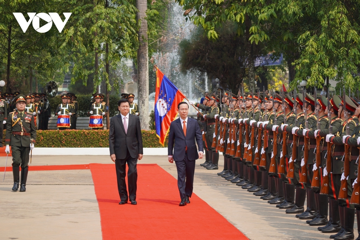official welcome ceremony for vietnamese president in laos picture 4