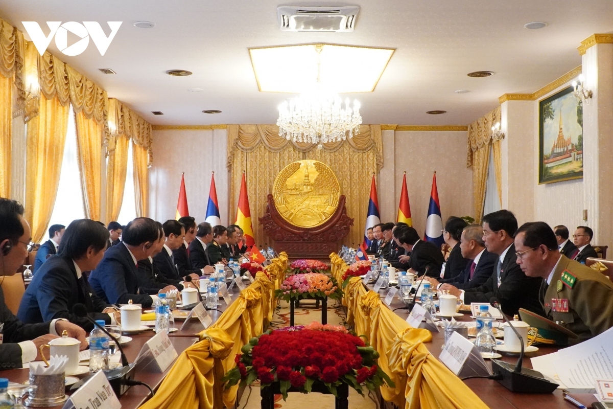 official welcome ceremony for vietnamese president in laos picture 6