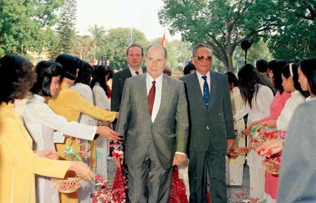 french ambassador looks back 50 years of vietnam-france diplomatic ties picture 2