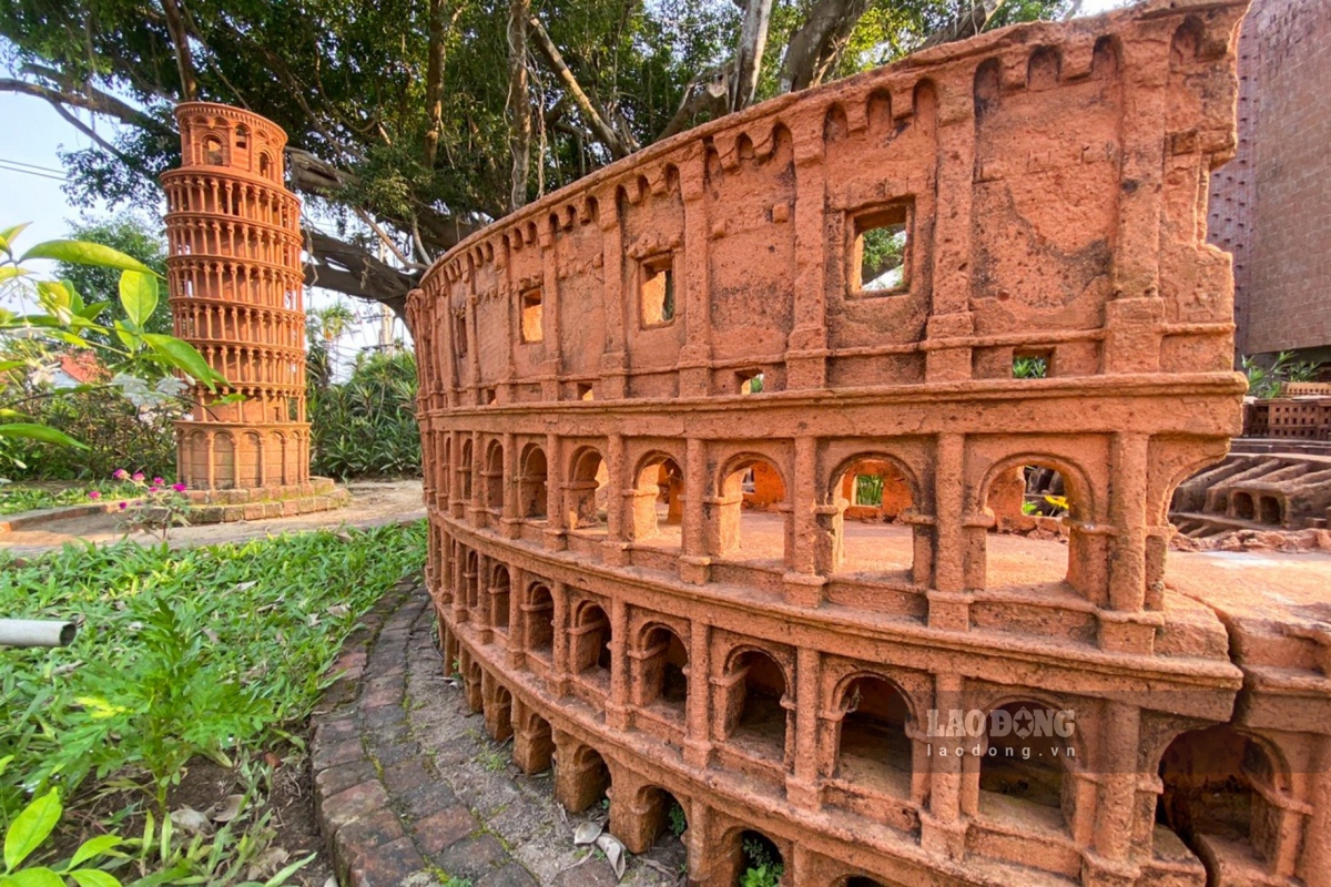 terracotta park in hoi an features mini famous landmarks picture 3