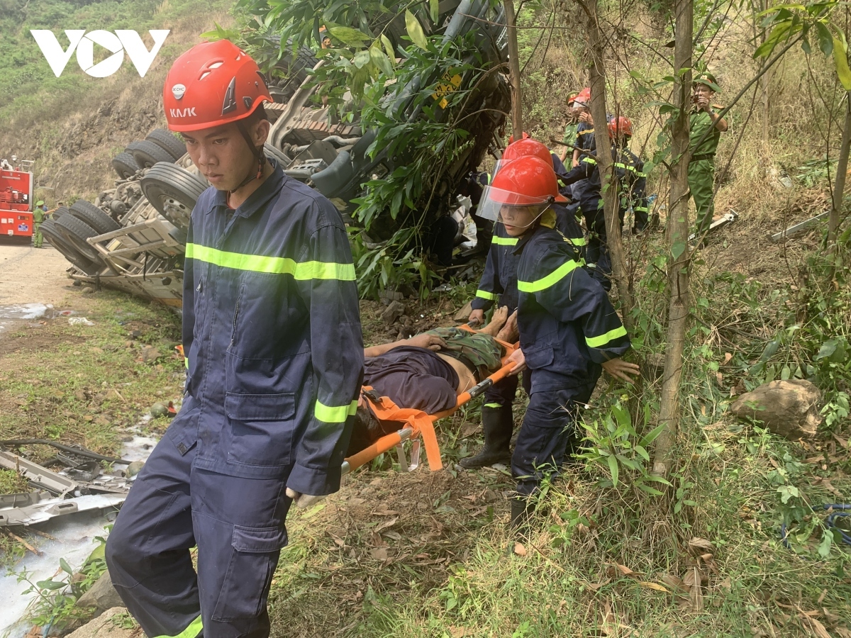 danh tinh cac nan nhan vu lat xe tai cho dua o phu yen khien 4 nguoi tu vong hinh anh 6