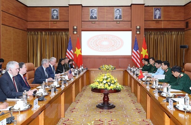 Bộ trưởng Bộ Quốc phòng tiếp Thượng nghị sỹ Hoa Kỳ