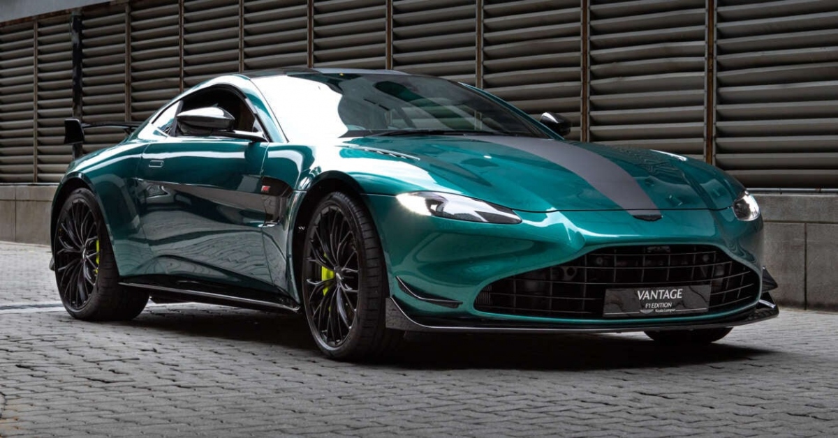 can canh aston martin vantage phien ban f1, gia 5,2 ty dong hinh anh 2
