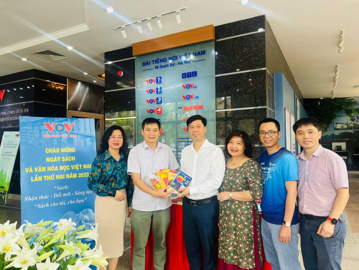 Nâng cao văn hóa đọc, tầm quan trọng của việc đọc sách trong cuộc sống hiện đại