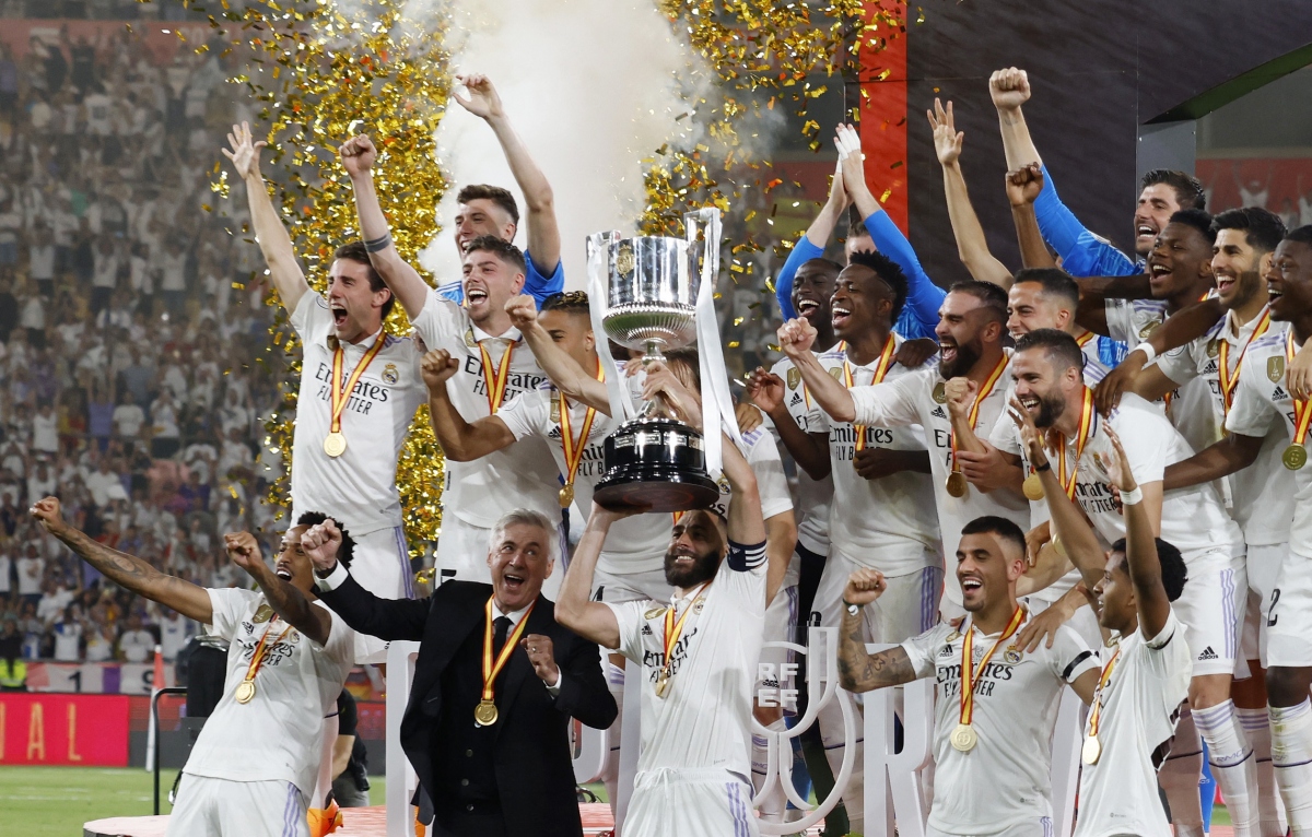 khoanh khac real madrid nang cao danh hieu cup nha vua tay ban nha sau 9 nam cho doi hinh anh 6