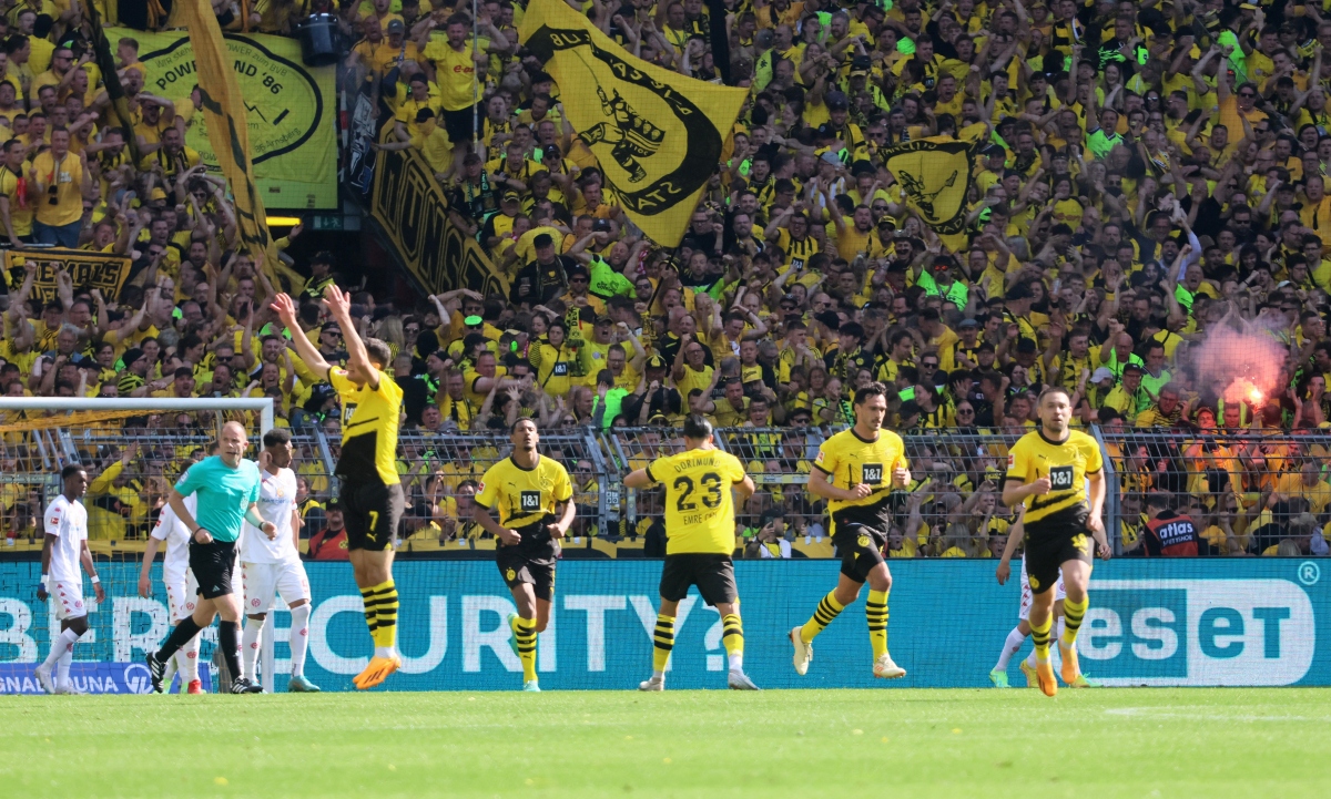 dortmund đã mất chức vô địch bundesliga về tay bayern munich như thế nào hình ảnh 12 dortmund da mat chuc vo dich bundesliga ve tay bayern munich nhu the nao hinh anh 12