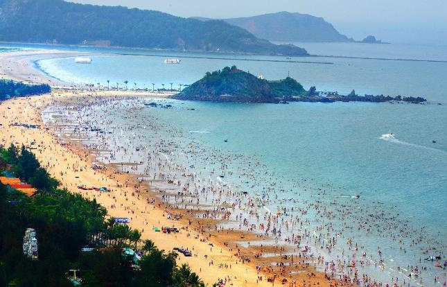 array of beautiful beaches in northern vietnam picture 7