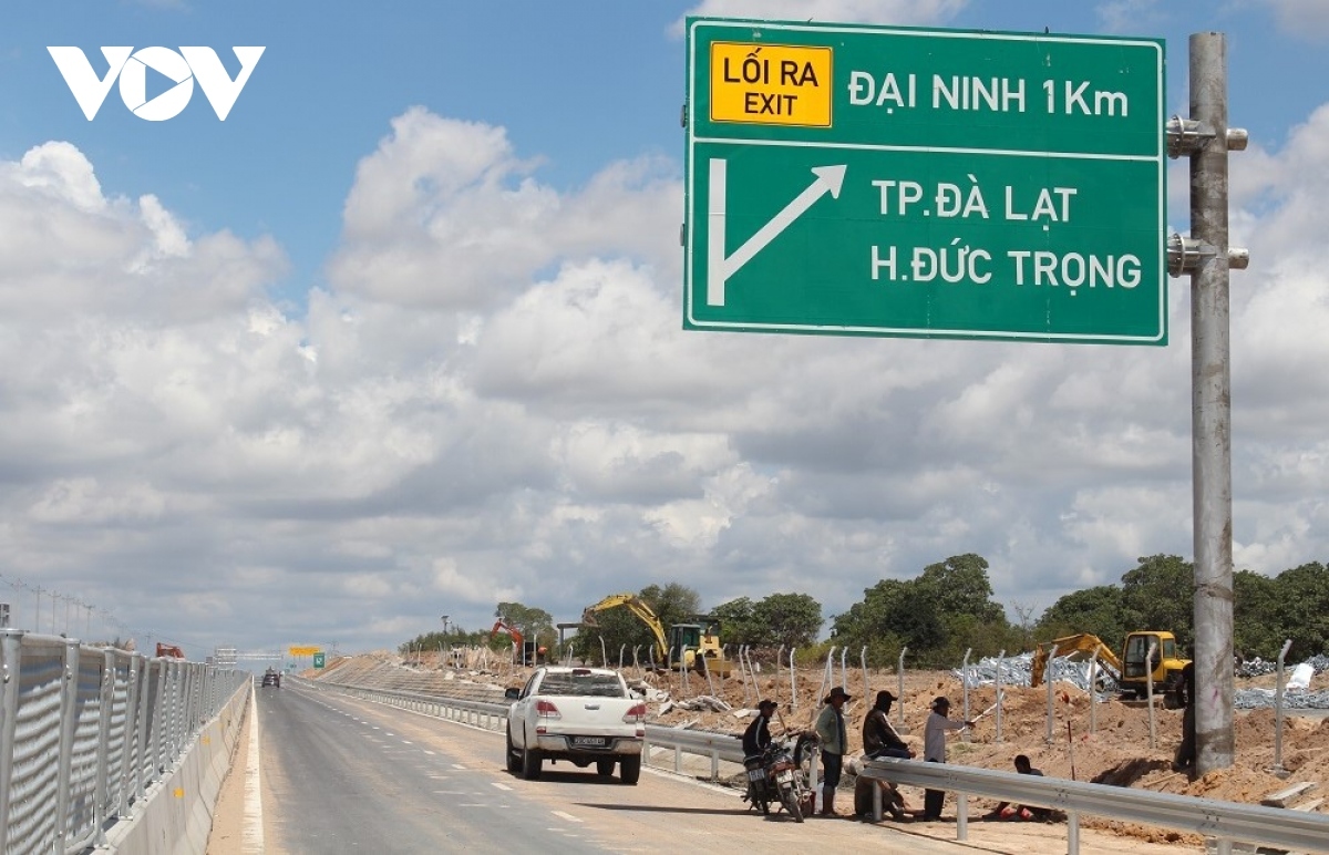 cao toc nha trang - cam lam va vinh hao - phan thiet hoat dong tu 10h ngay 19 5 hinh anh 1