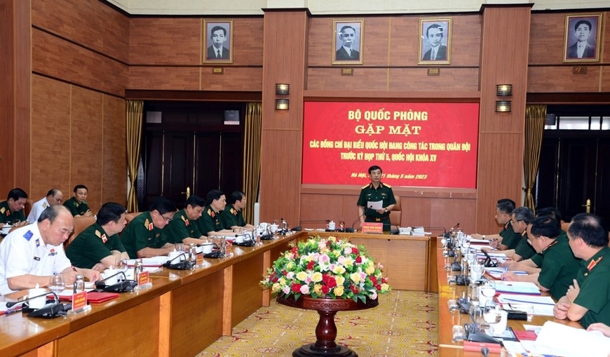 Đại tướng Phan Văn Giang gặp mặt các đại biểu Quốc hội đang công tác trong quân đội