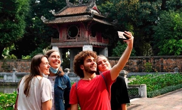 vietnam may hit 10 million foreign tourists this year authority picture 1