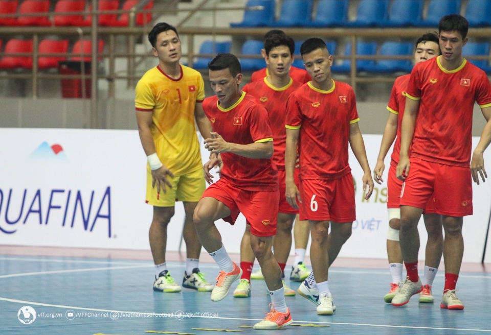 vi muc tieu world cup, Dt futsal viet nam giao huu voi doi thu la hinh anh 1