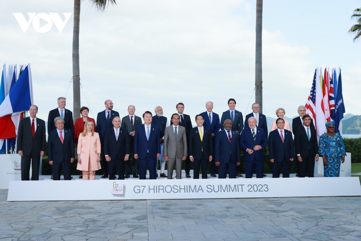 vietnamese pm delivers speech at g7 expanded summit s first plenary session picture 2