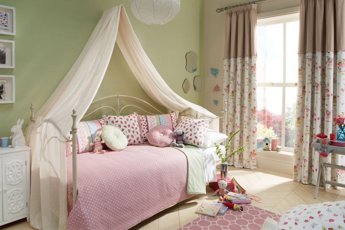 girls-bedroom-ideas-013-iliv-story-time-fairy-01-1614023696.jpg