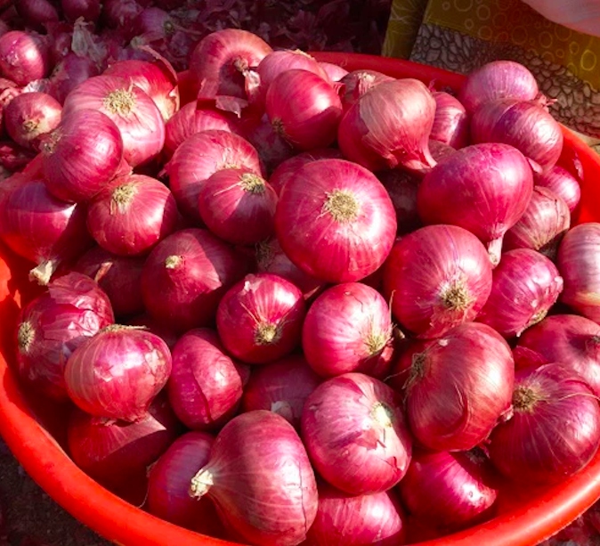 Fruit-vegetable imports hit US$570 million in four months