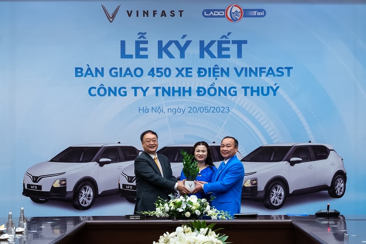 Lado Taxi mua thêm 300 xe VinFast VF 5 Plus để mở rộng dịch vụ ...