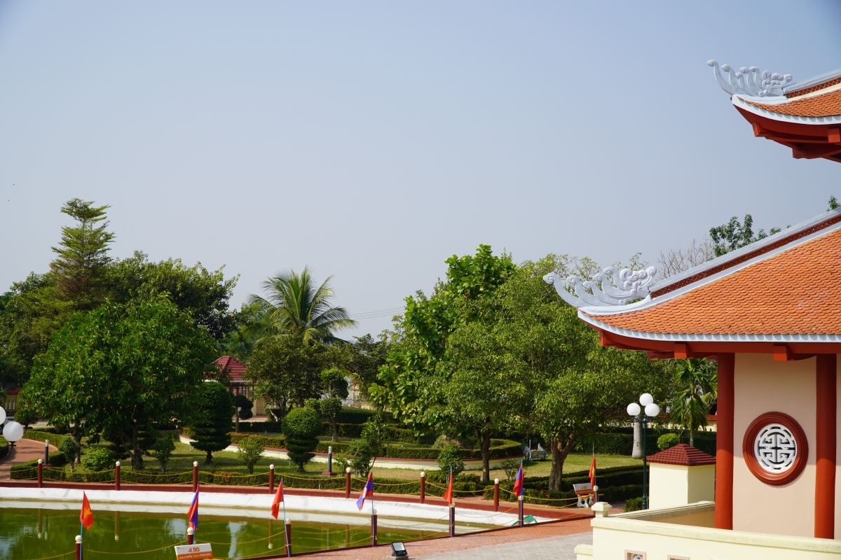 president ho chi minh memorial site in laos picture 12