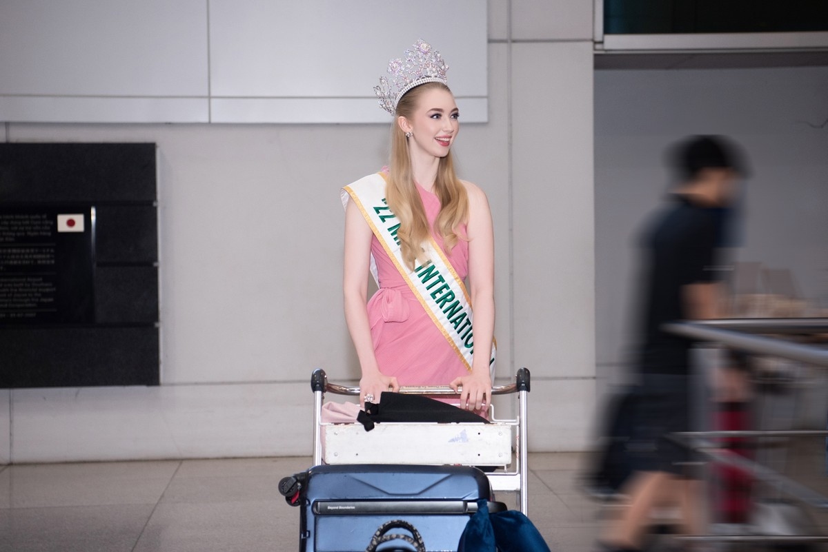 miss international 2022 arrives for working trip to vietnam picture 1
