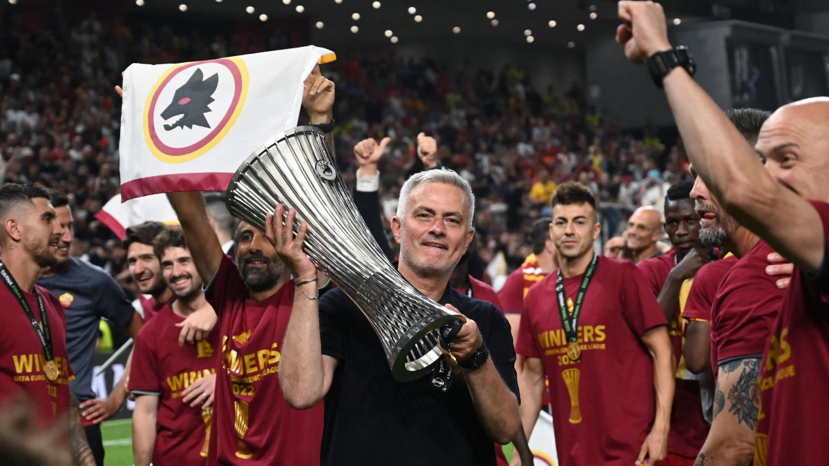 ha guc as roma tren cham luan luu dinh menh, sevilla xung danh nha vua europa league hinh anh 2