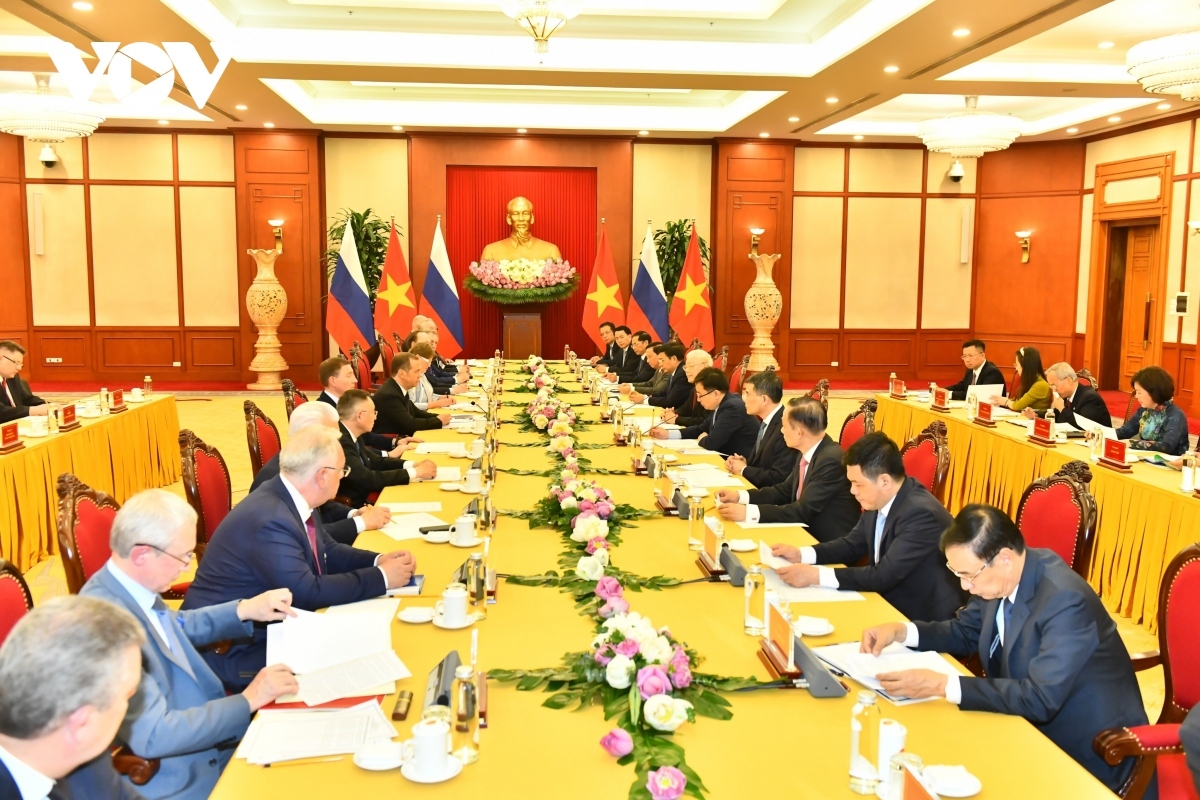 vietnam vows to forge strategic partnership with russia picture 2