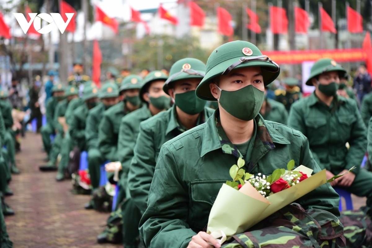 khi nao nguoi phuc vu trong quan doi duoc nghi huu hinh anh 1