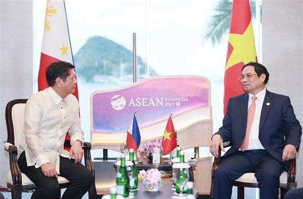vietnamese pm, philippine president meet on asean summit sidelines picture 1